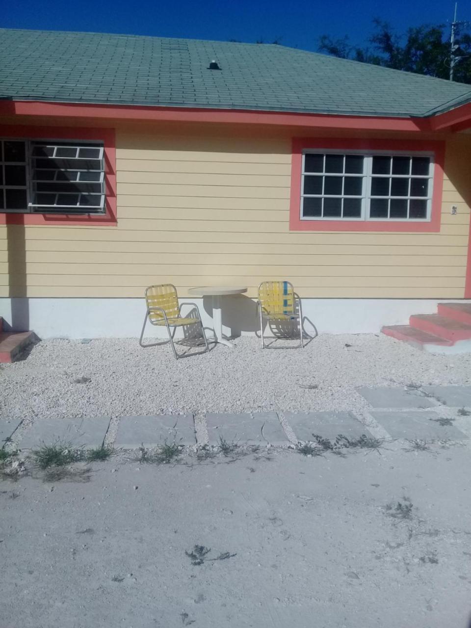 Sunlight Apts Hotel Mount Thompson Bagian luar foto